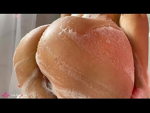 ❤️ Brunetka masturbira pičko z vibratorjem do intenzivnega orgazma pod tušem ☑ Super seks na sl.japangaysex.ru ❌️